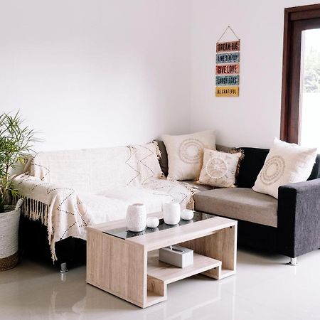 Villa Uhaina Amed  Ngoại thất bức ảnh