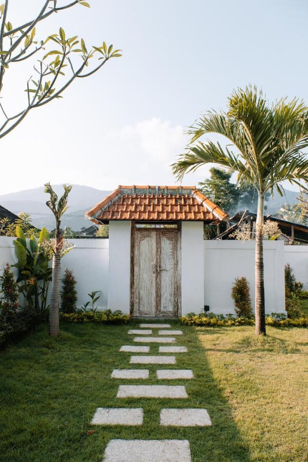 Villa Uhaina Amed  Ngoại thất bức ảnh